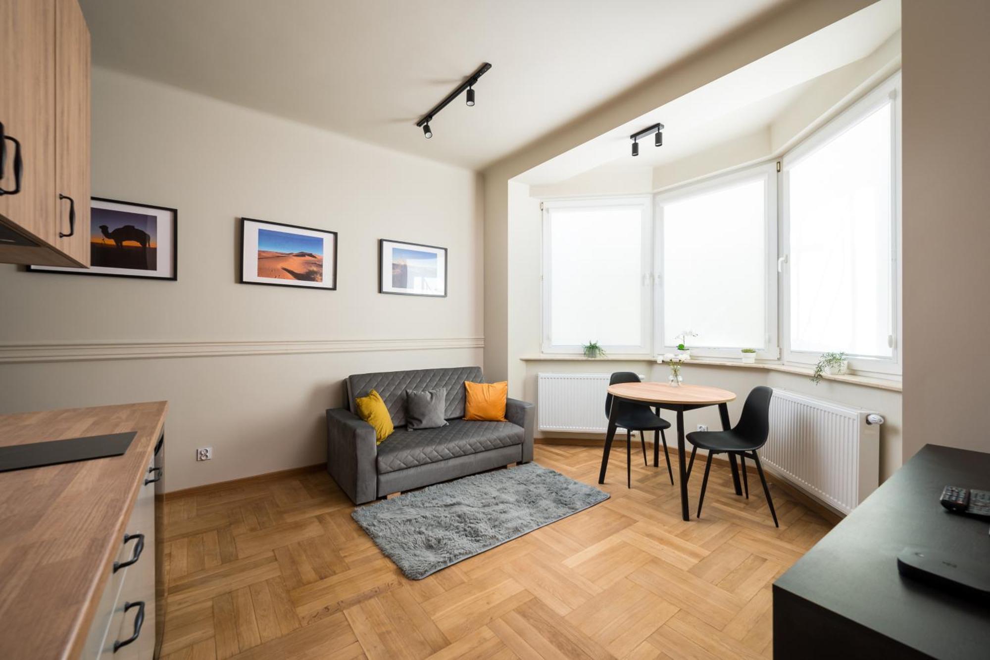 Wlochy Parkland Studio #11 * Warszawa