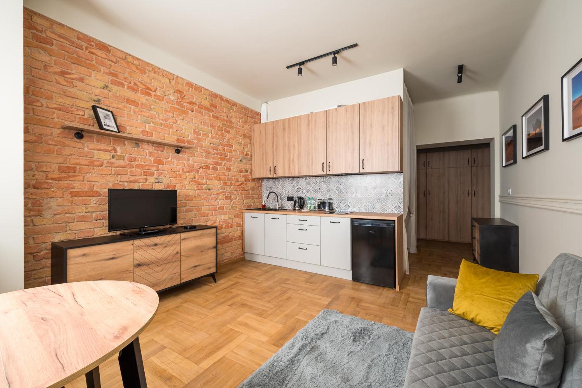 Apartament Wlochy Parkland Studio #11